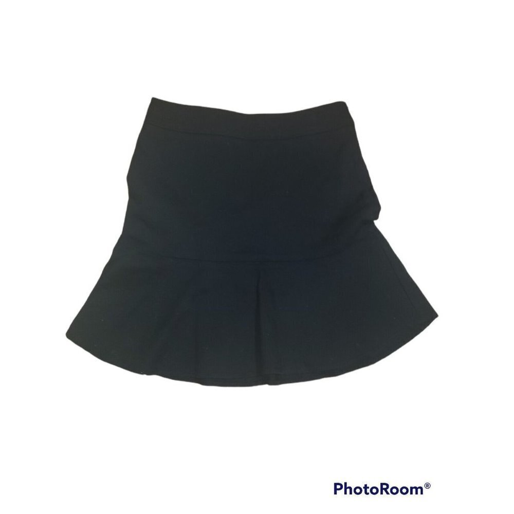 GAP Stretch Skirt Black Mini Skater Size 4 Fitted Flare Party Weekend Club